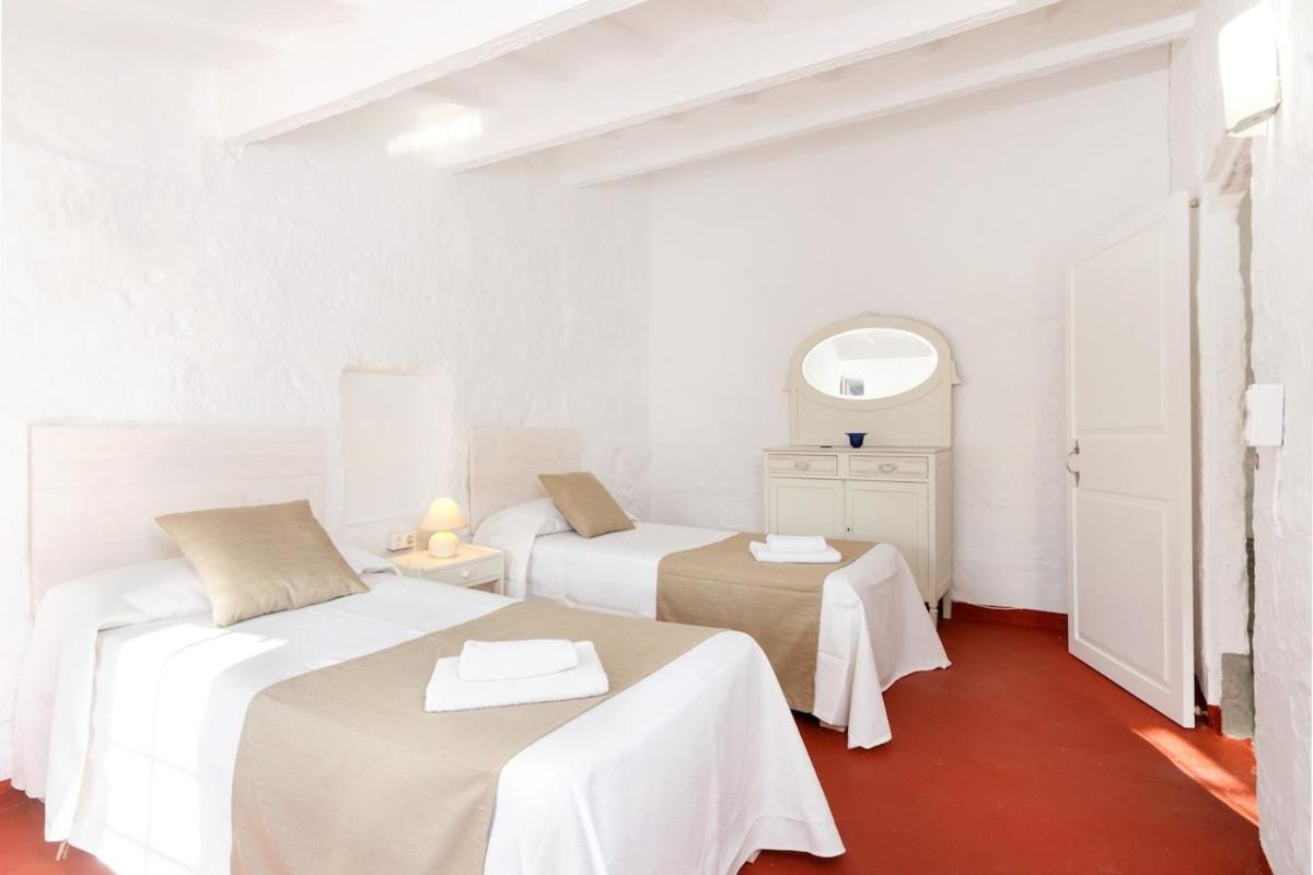 Roques 24 Villa Ситадела Екстериор снимка